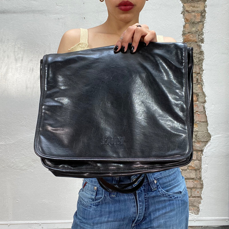 Vintage 90's Black Faul Leather Crossbody Messenger Bag